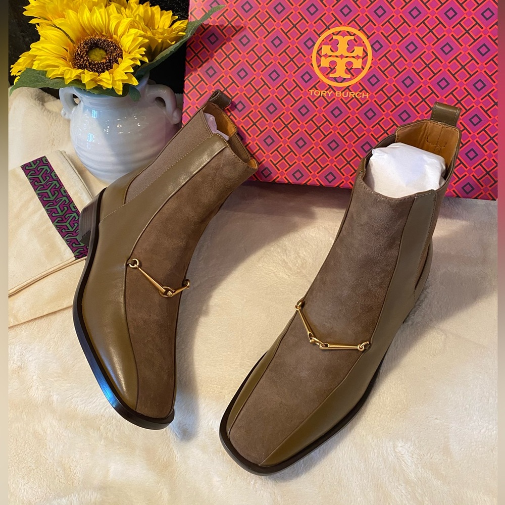 TORY BURCH EQUESTRIAN LINK CHELSEA BOOTS